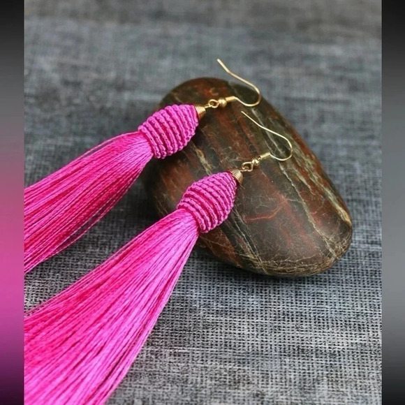 EMERY Rose Tassel Pink Earrings - Picture 2 of 4